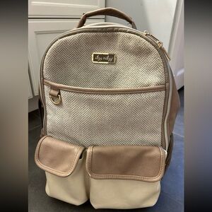 Itzy Ritzy Boss Babe Vanilla Latte